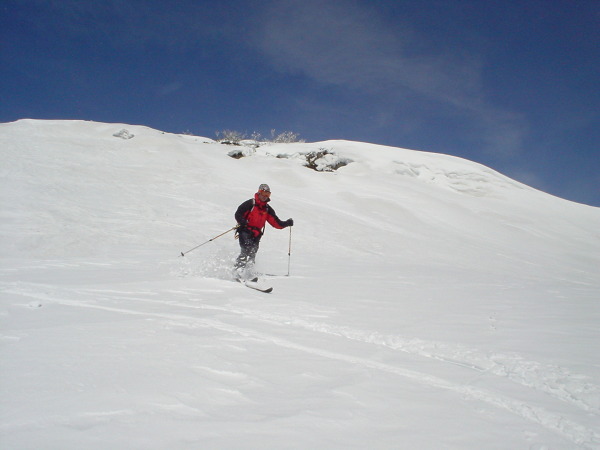 P2上部を滑る。