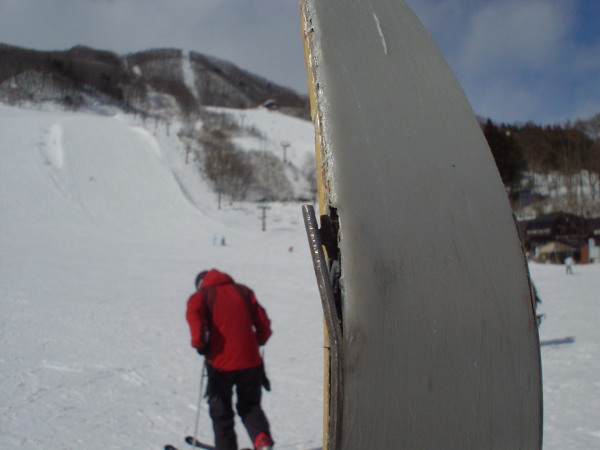 大雪〜富良野岳縦走でも使った想い出深いスキーです。