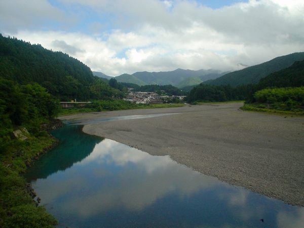熊野川、本宮方面。